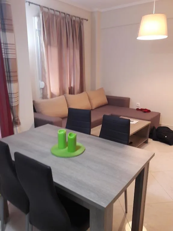 City House Apartment 0*, Салоники